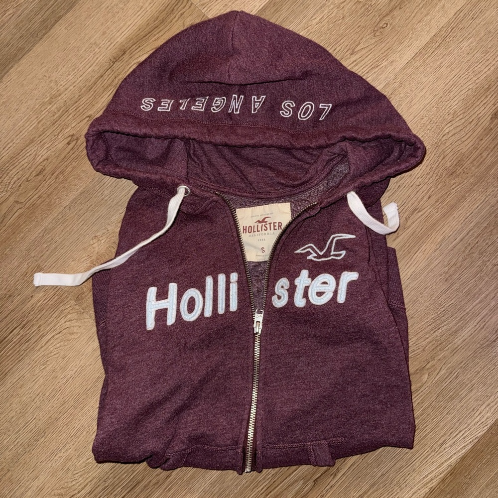 🆕 HOLLISTER Jacket